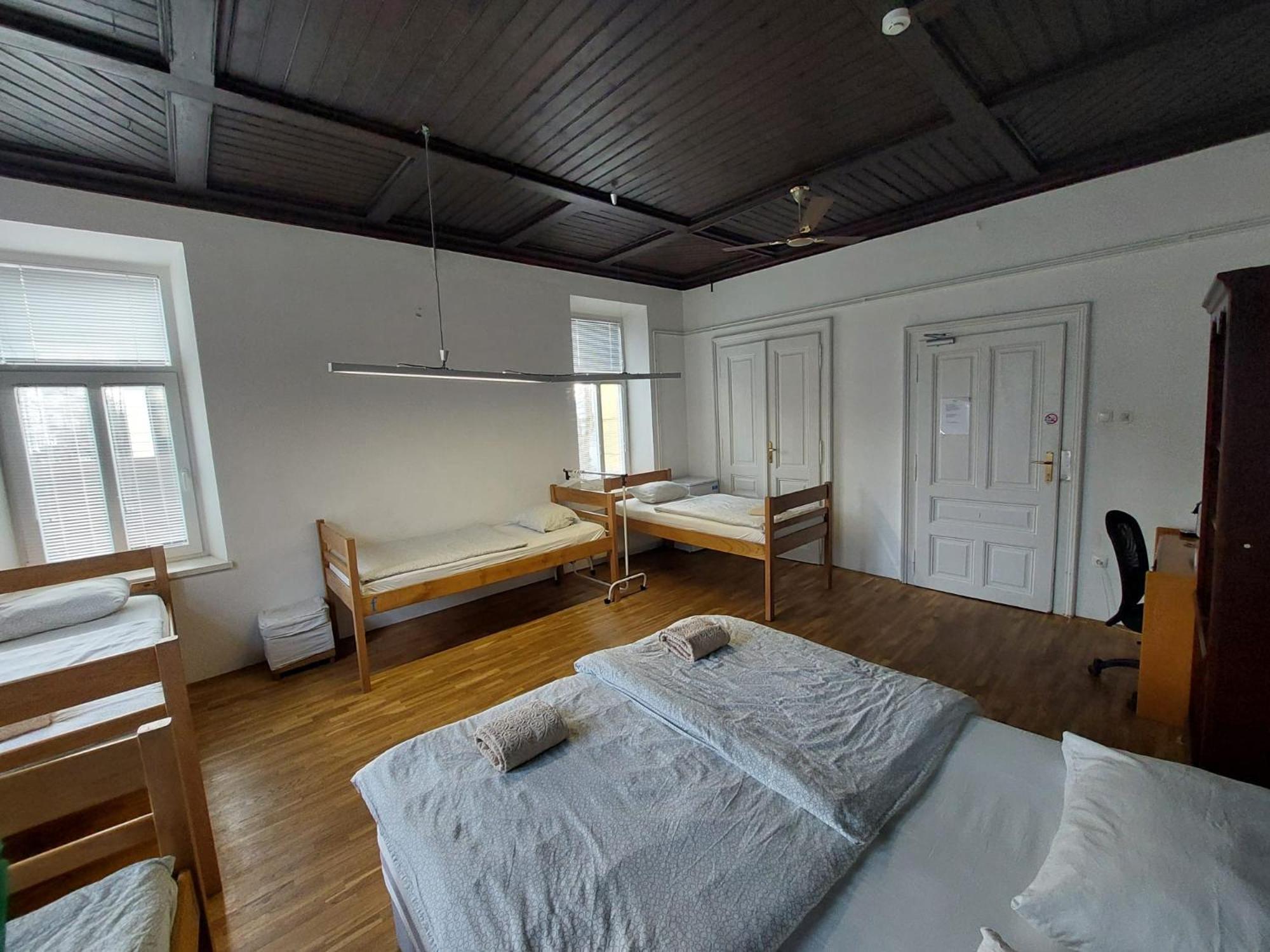The Villa, Ljubljana City Center ภายนอก รูปภาพ